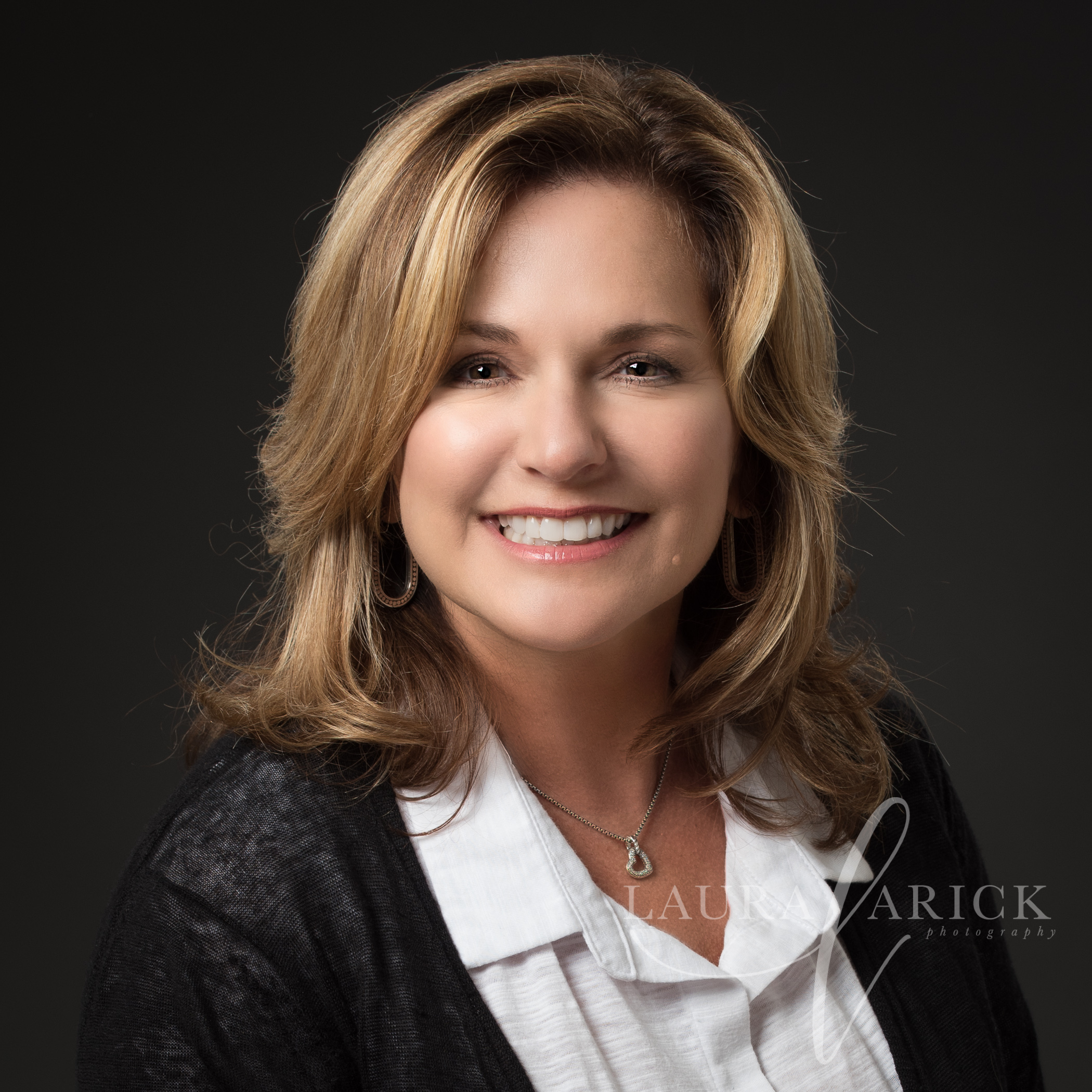 Protected: Business Head Shots | Fishers | Nancy