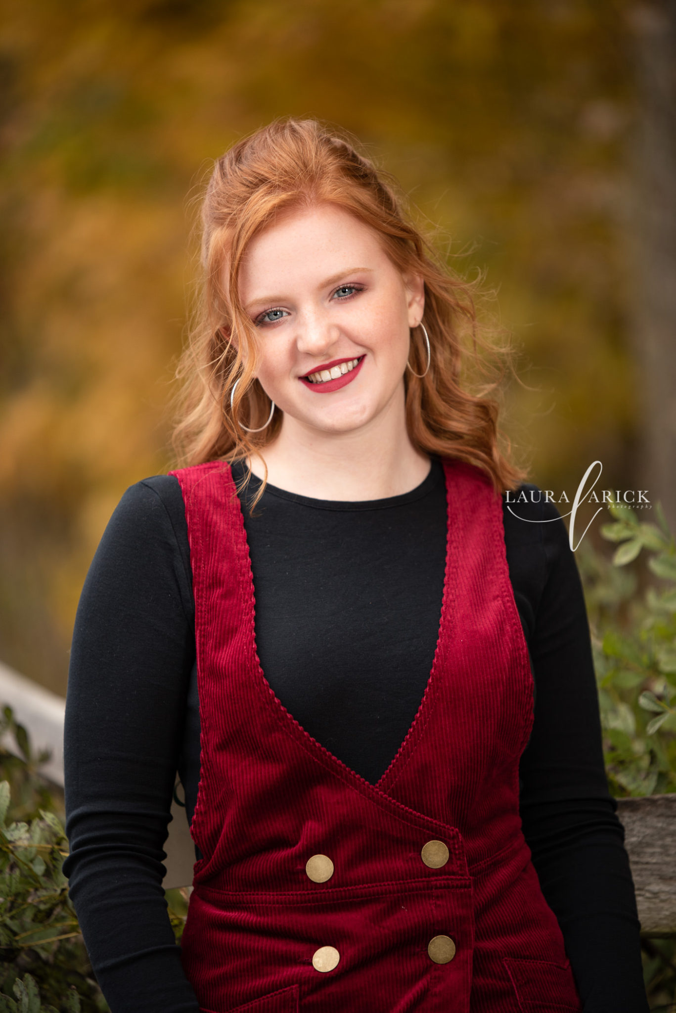 Fall Senior Pictures | Class Of 2019 | Sam - Laura Arick Photography