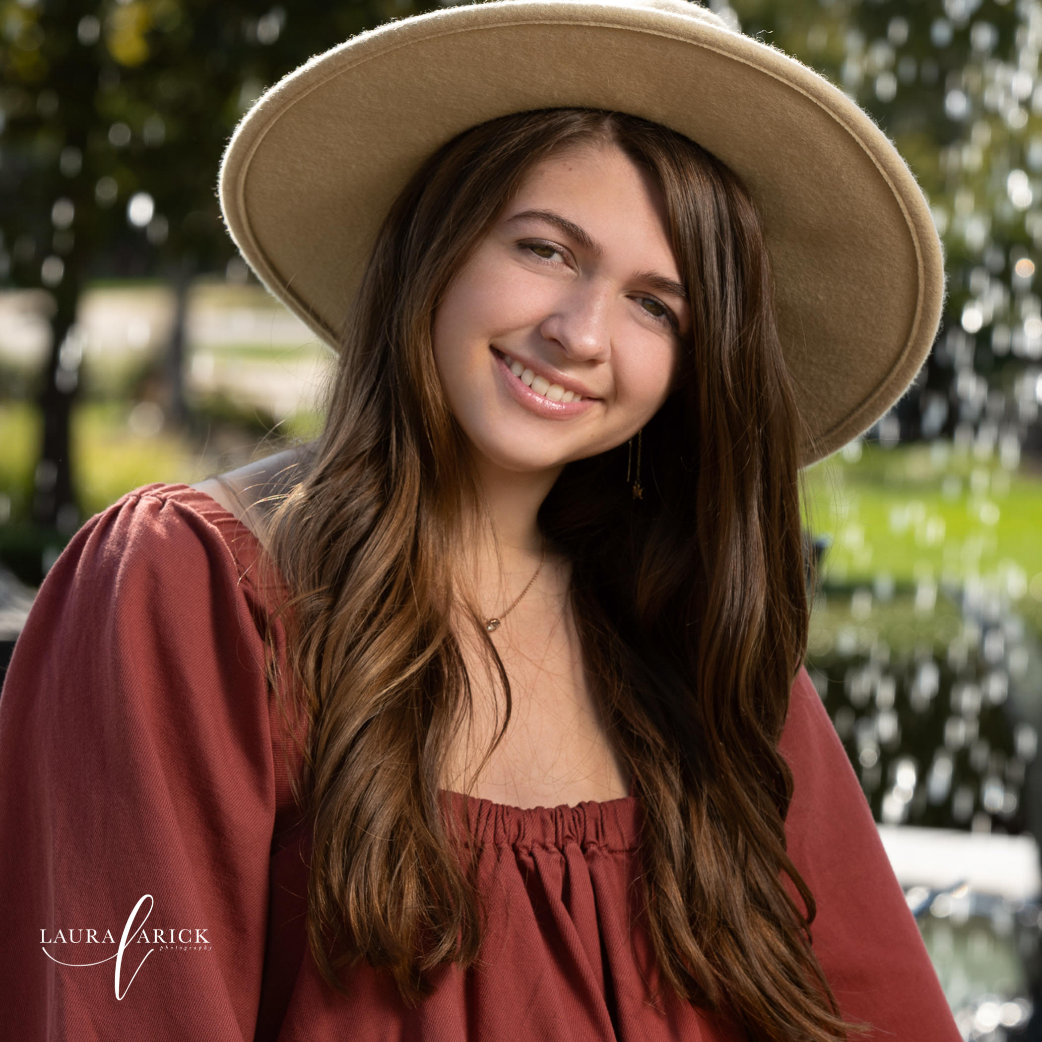 Senior Pictures | Fishers HSE | Delaney