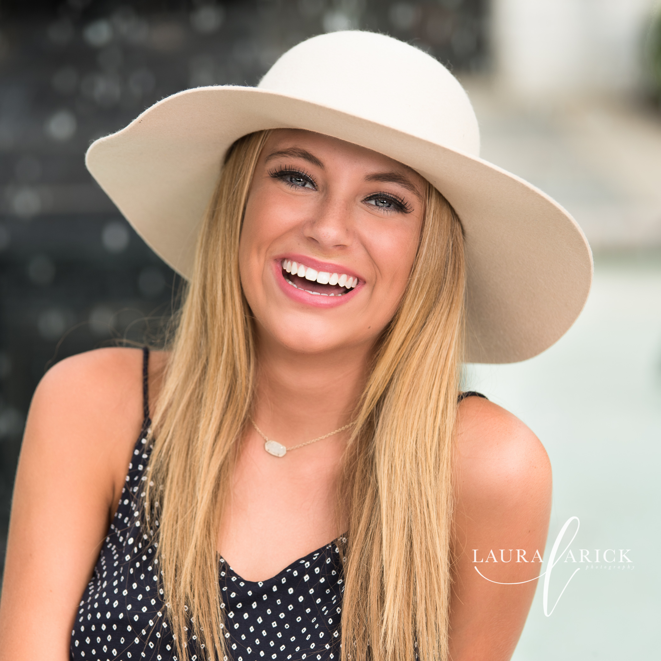 FHS Class of 2018 | Senior Pictures | Claire