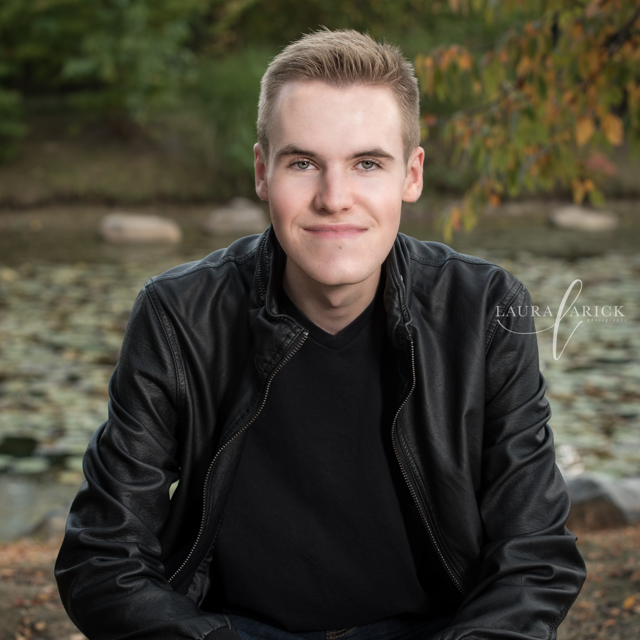 Protected: Senior Portrait Session | FHS Class of 2018 | Hunter