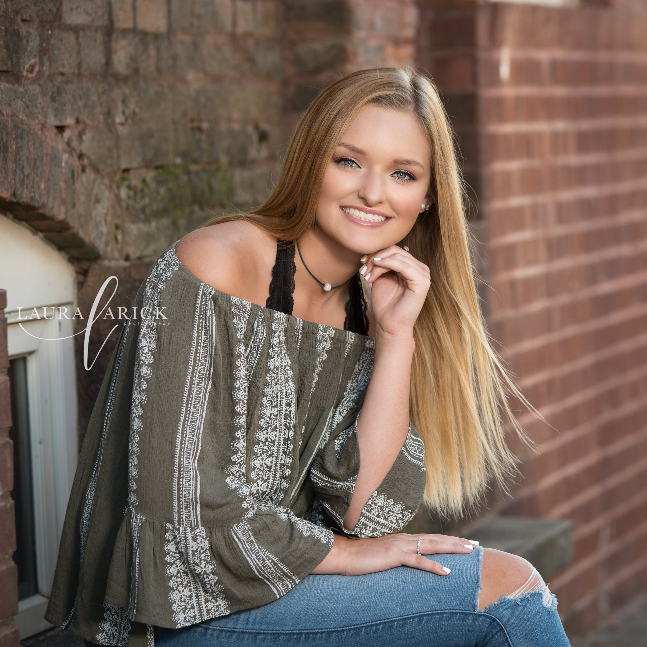 FHS Senior | Molly | Laura Arick Photography