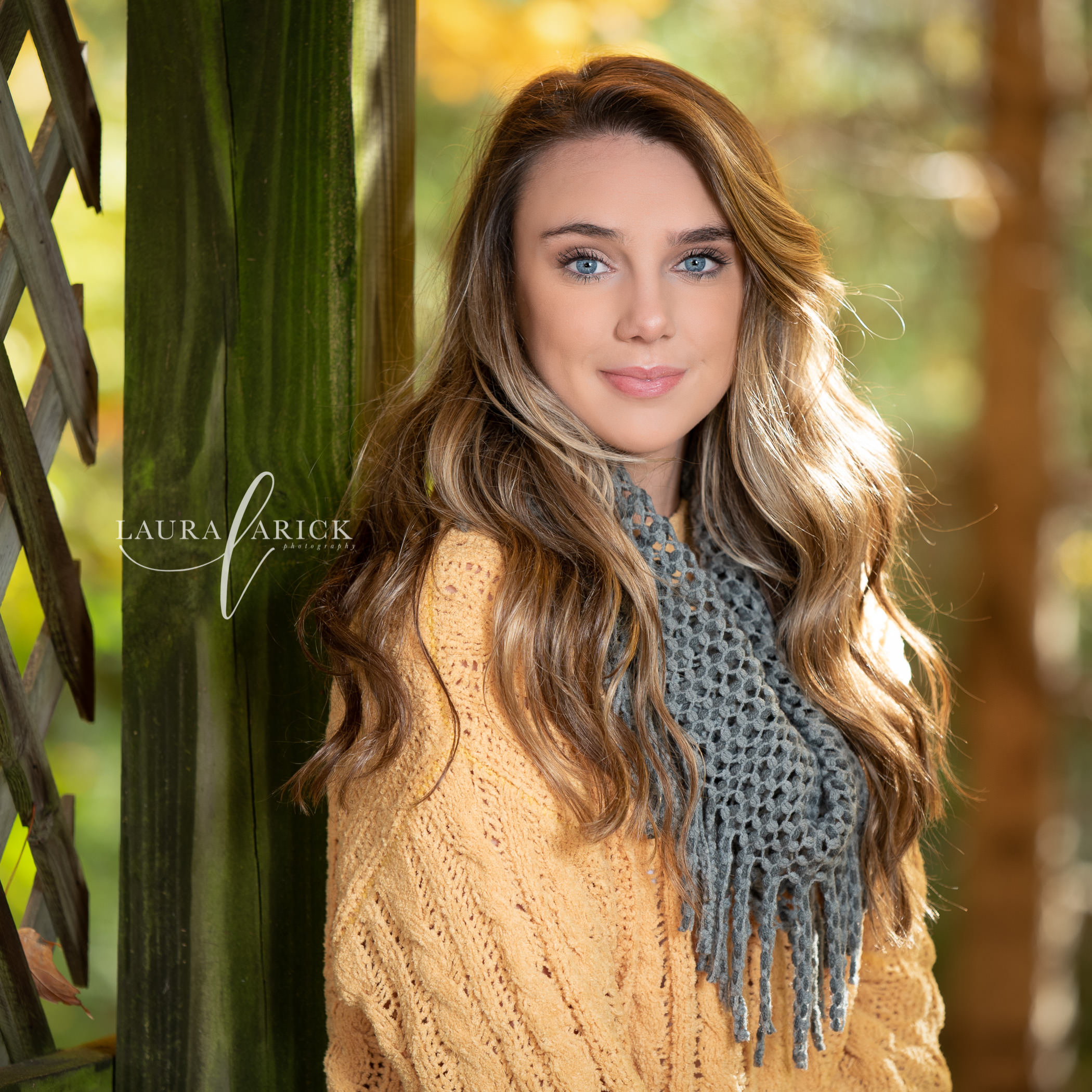 Fall Splendor | Senior Pictures