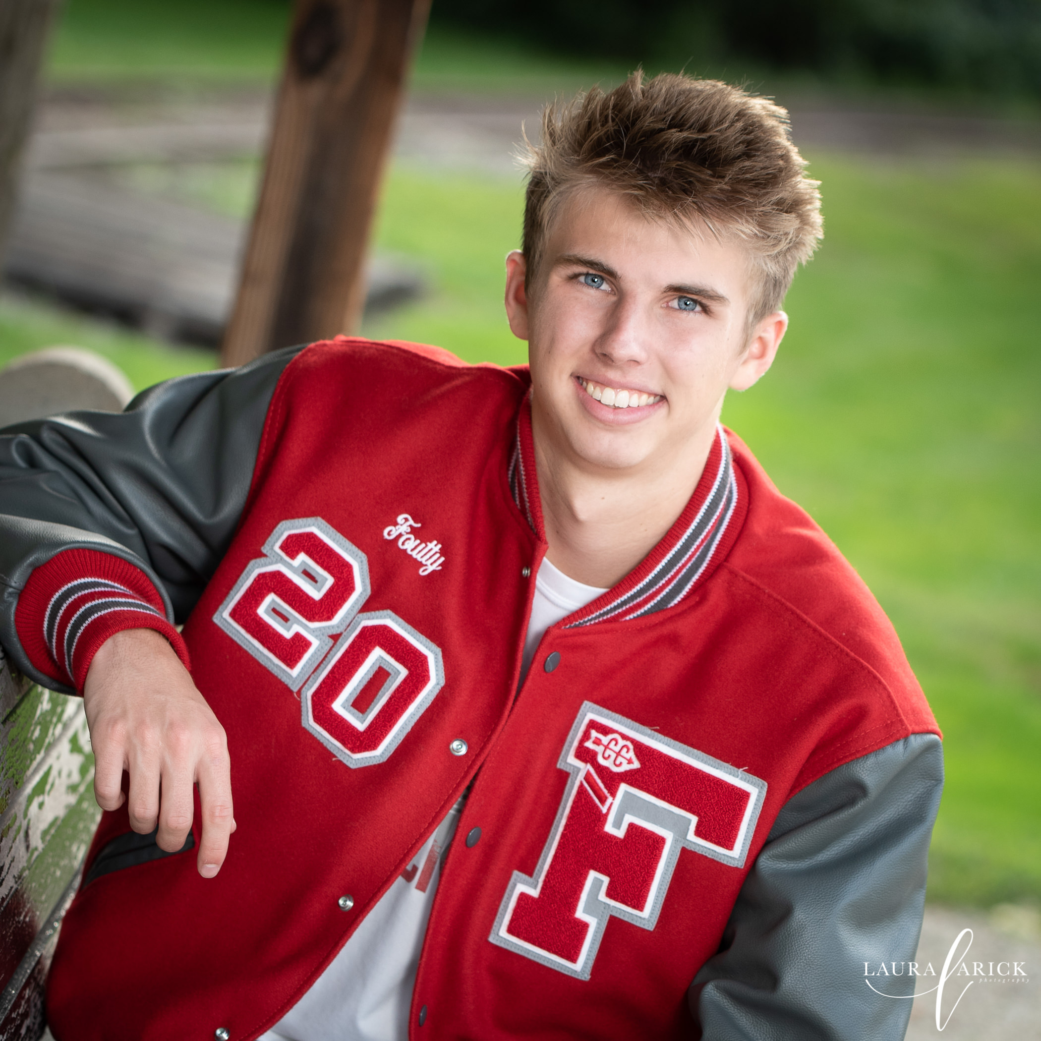Fishers Senior Pictures Charlie Class of 2020 - Laura Arick Photography
